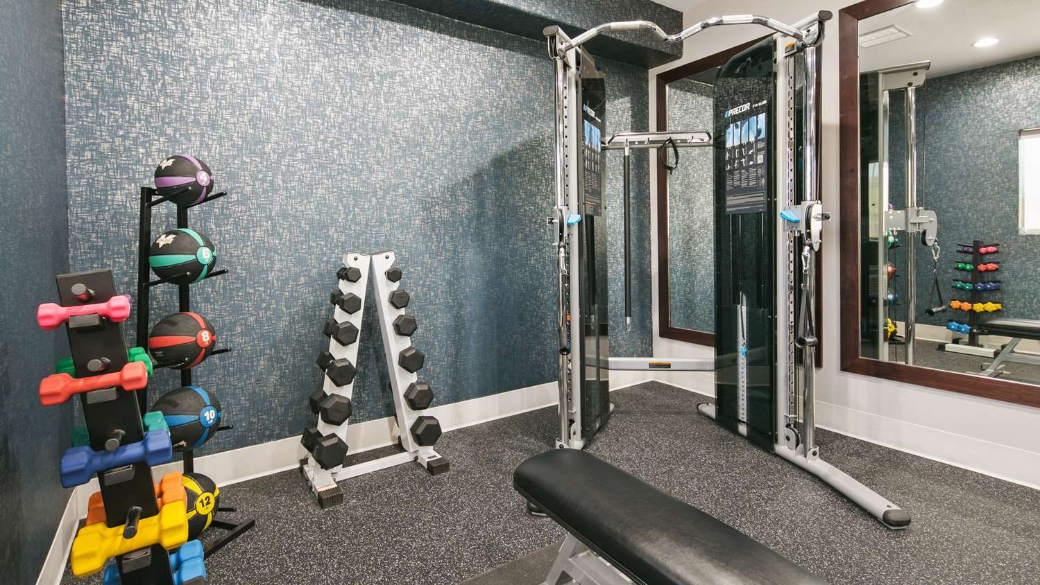Best Western Plus Houston Atascocita Inn & Suites 24/39