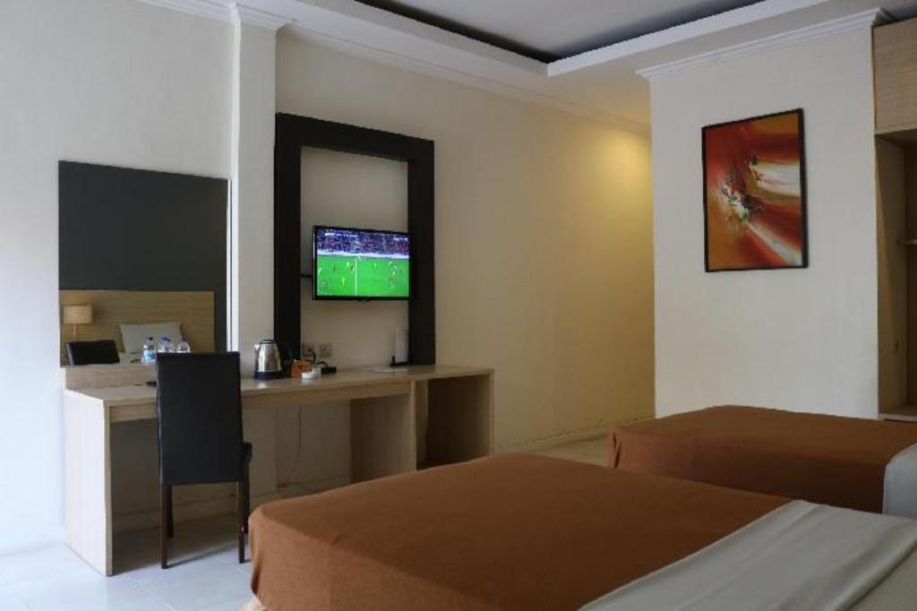 Tanjung Plaza Hotel 8/16