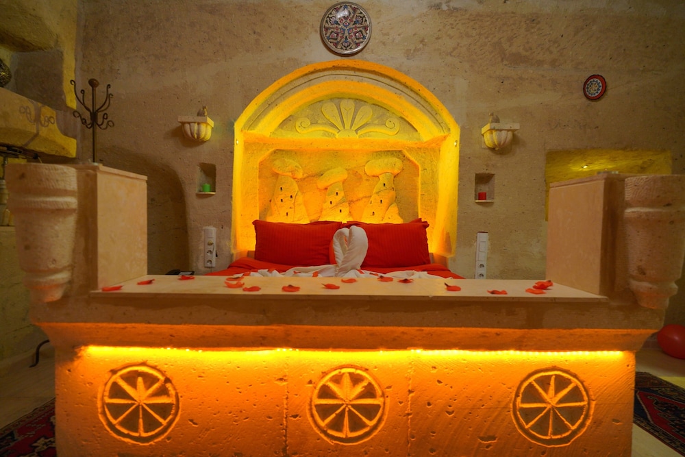 Fosil Cave Hotel 4/50