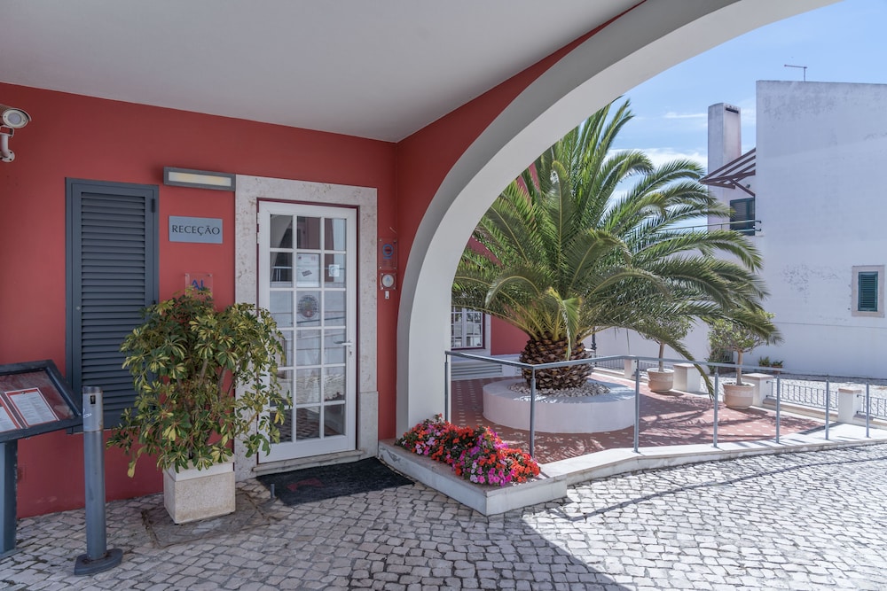 Casa Do Medico de Sao Rafael 67/69