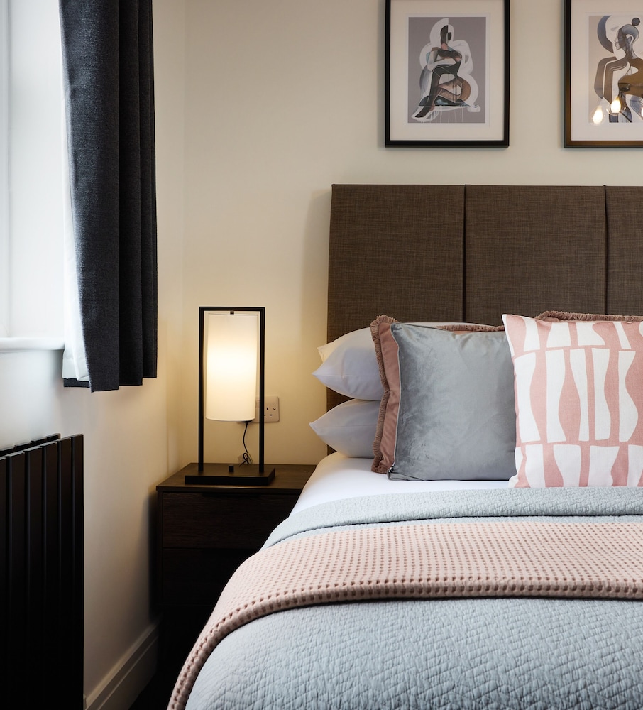 The Woden Boutique Hotel Walsall 15/32