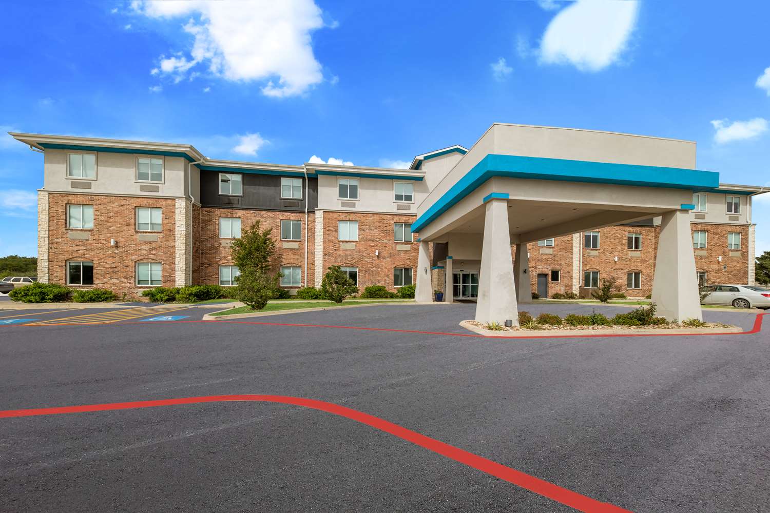 Best Western Bowie Inn and Suites 42/43