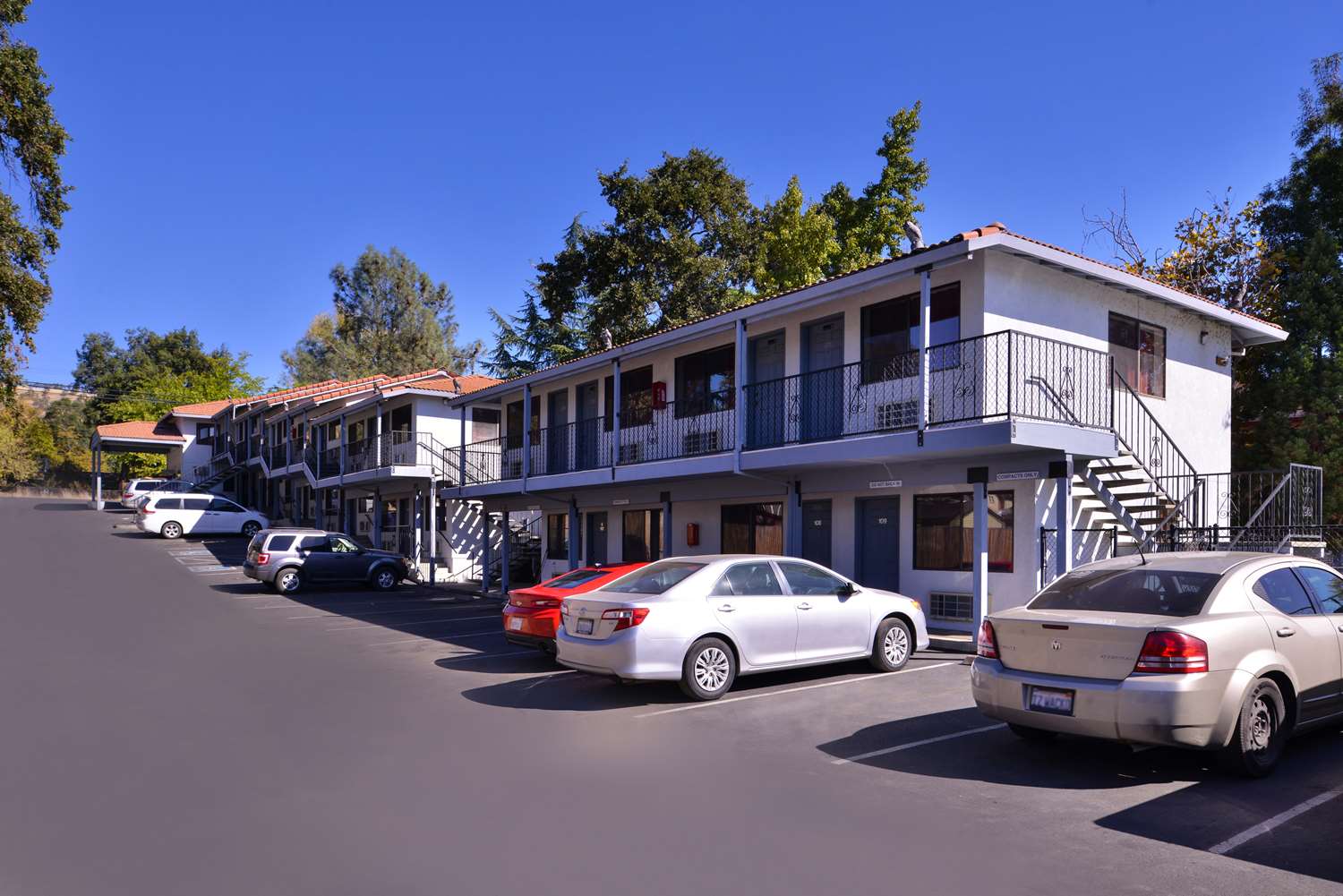 Americas Best Value Inn Suites Clearlake Wine Country 6/14