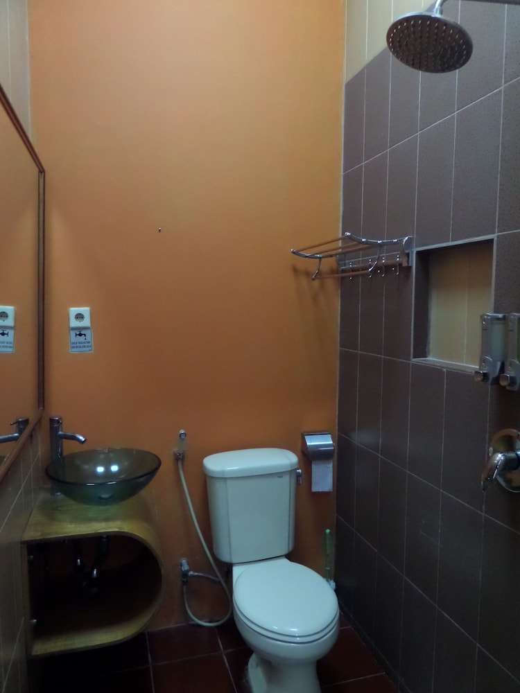 Griya Nendra Hotel 49/50