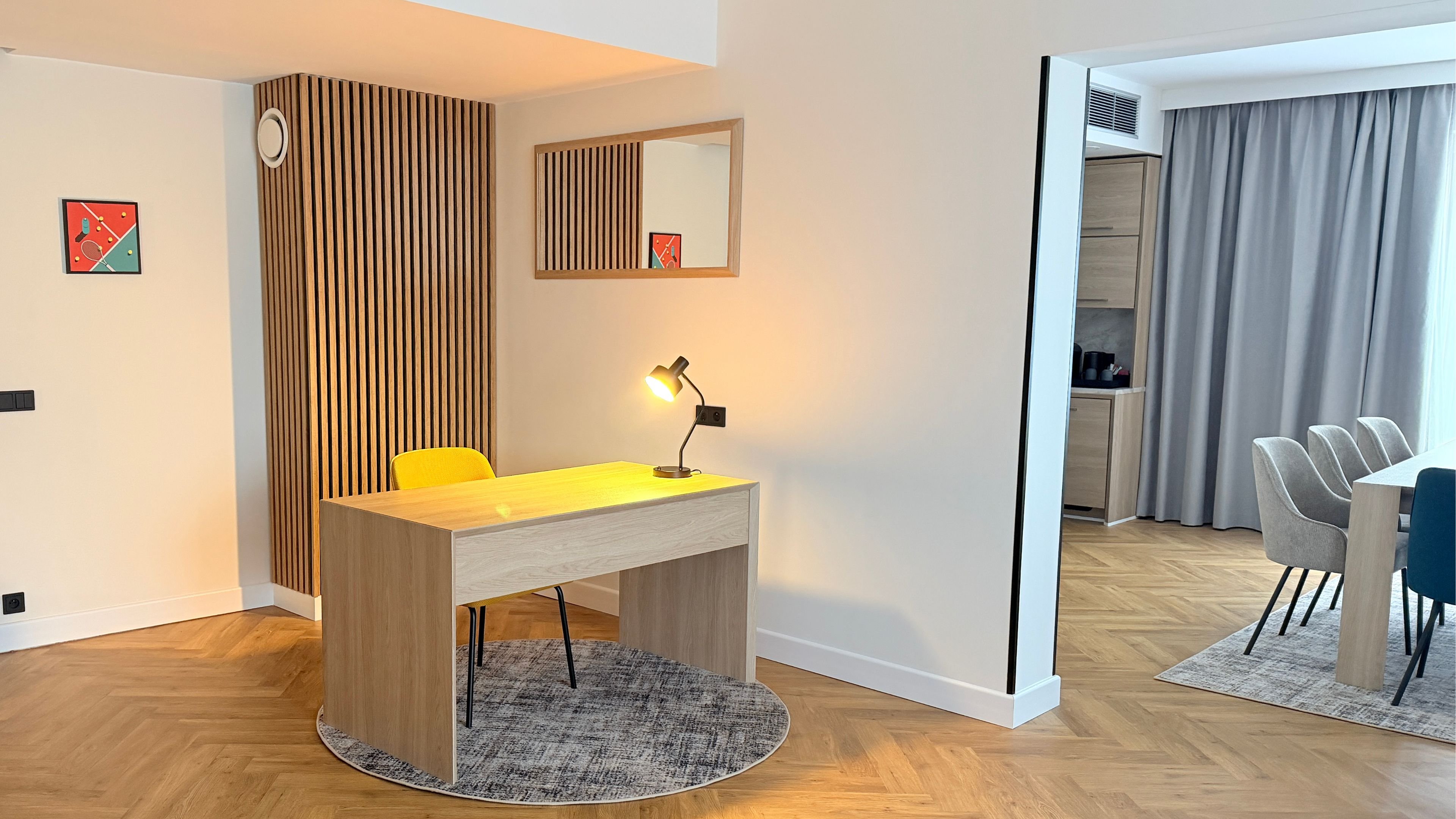 Holiday Inn Warsaw Jozefow 7/50