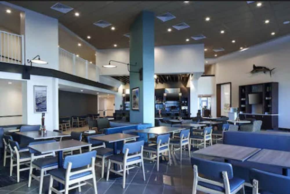 Hyatt Place Ocean City Oceanfront 54/68