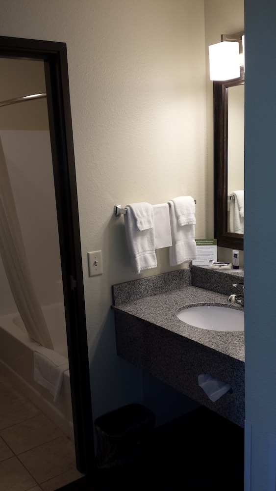 Americinn By Wyndham Sauk Centre 33/73