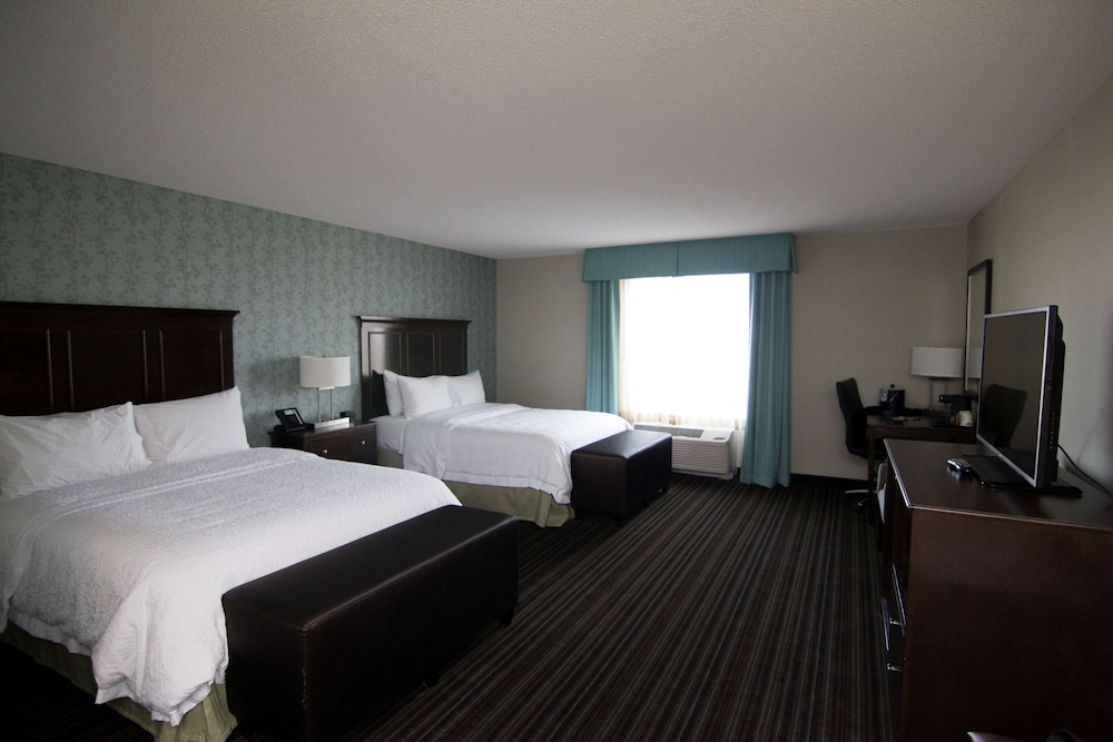 Hampton Inn and Suites by Hilton St Johns Airport 6/40