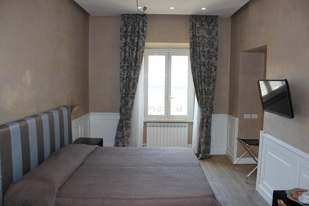Relais La Maison De Luxe 25/44