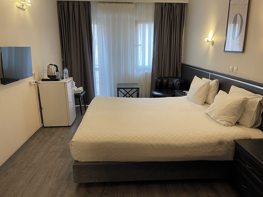 Otel Balca 10/43