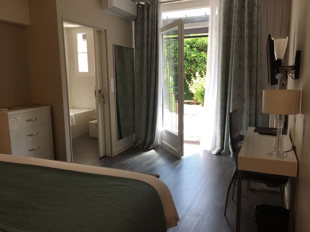 Hotel Moliere 13/37
