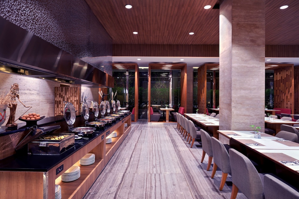 Grand Mercure Jakarta Harmoni 49/68