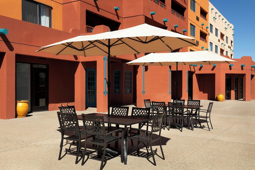 Courtyard Farmington 39/42