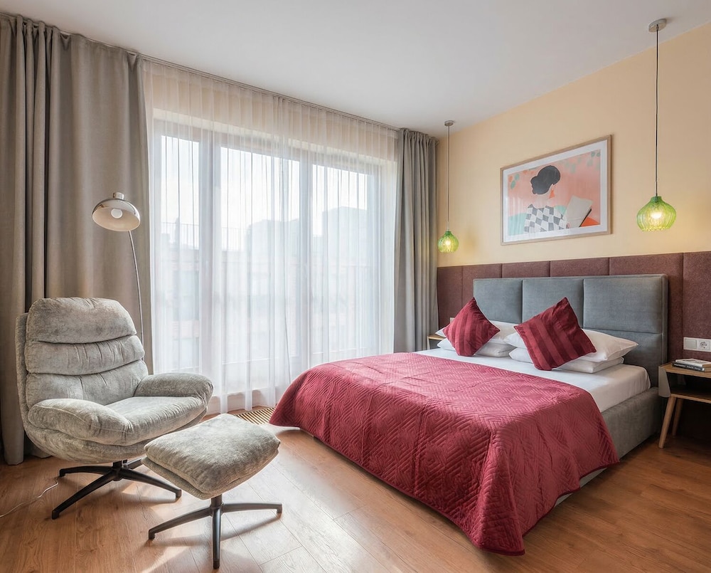 Family, Studio, Suite, Queen Bed, Sofa