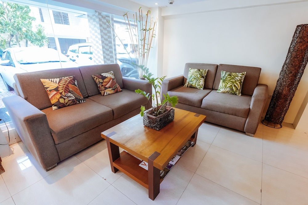 Emerald Boutique Hotel 36/55