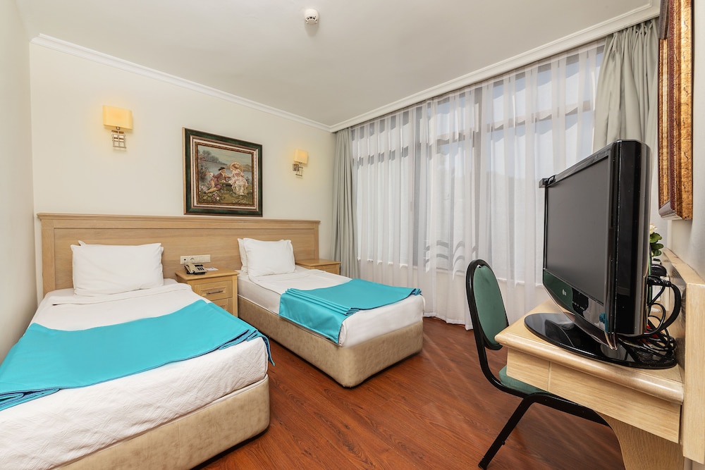 Kaya Maris Hotel 18/50