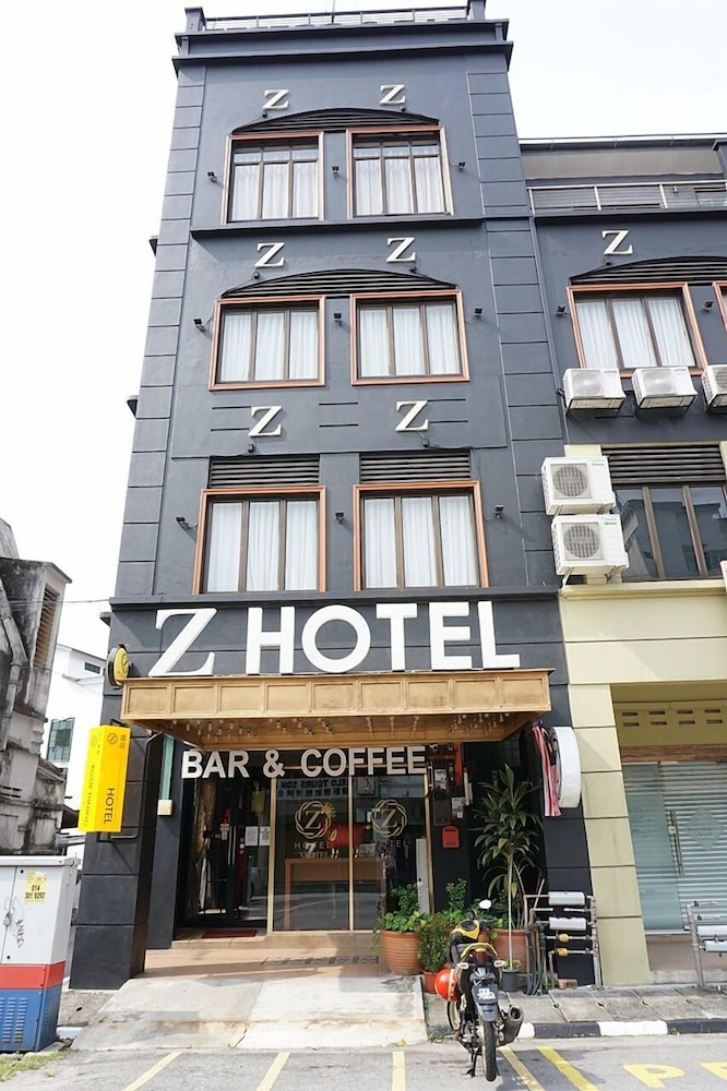 Z Hotel 3/50