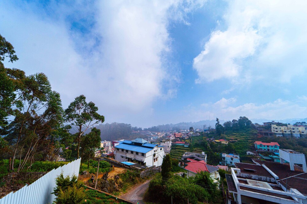 FabHotel Tranquil Heights Kodaikanal 34/40