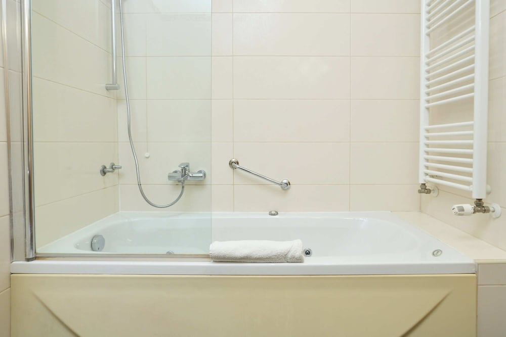 Hotel Phoenix Velika Gorica 30/36