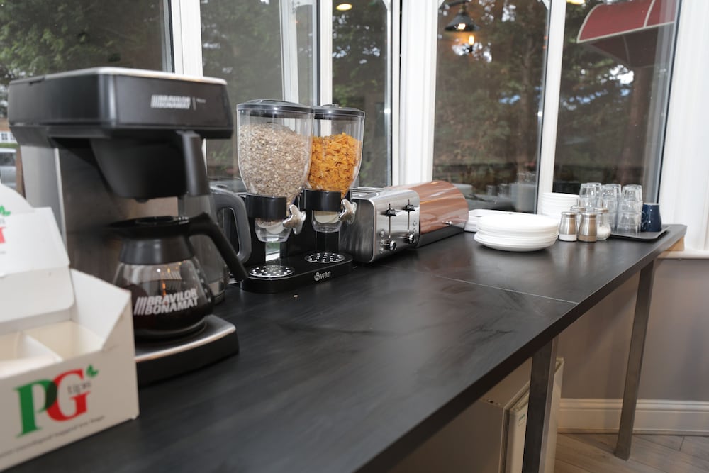 Golders Park Hotel 49/65