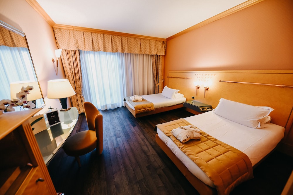 Hotel Antonella 19/75