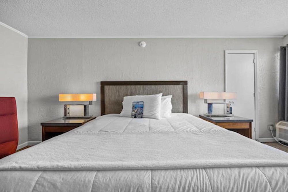 BASIC, SINGLE, KING BED