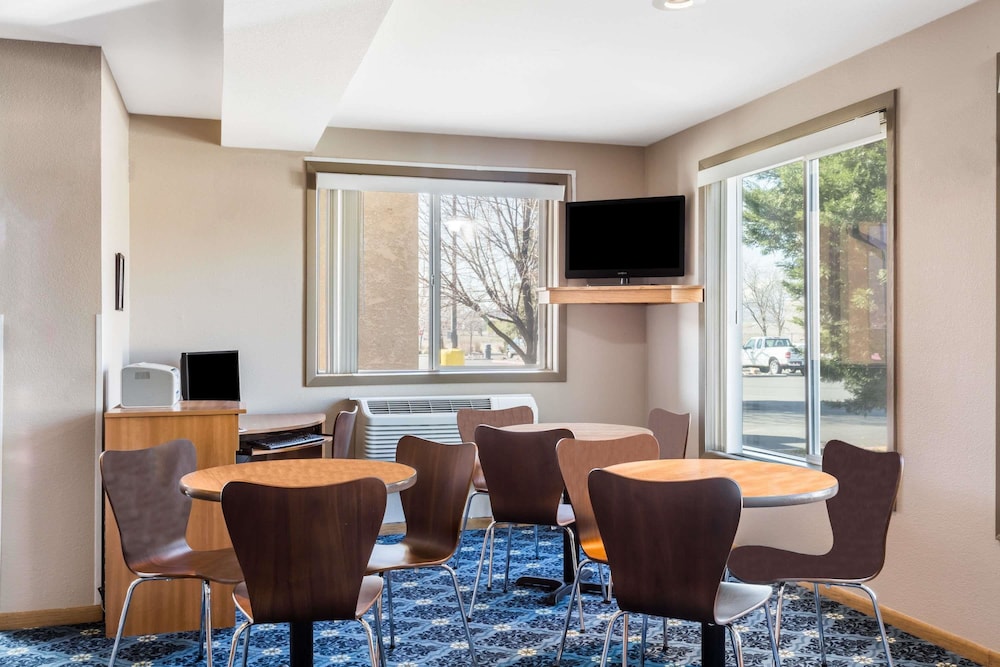 Americas Best Value Inn Sparks 12/17
