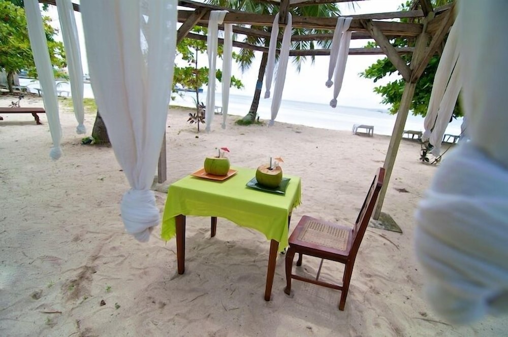 Hoyohoy Villas 59/65