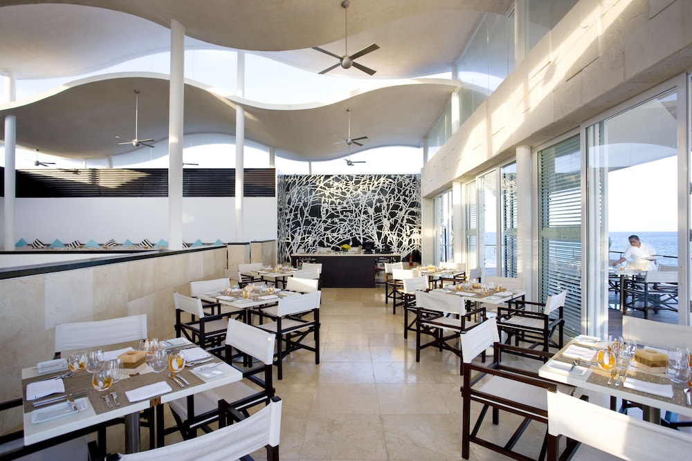 Blue Diamond Luxury Boutique - All Inclusive - Adults Only 30/50