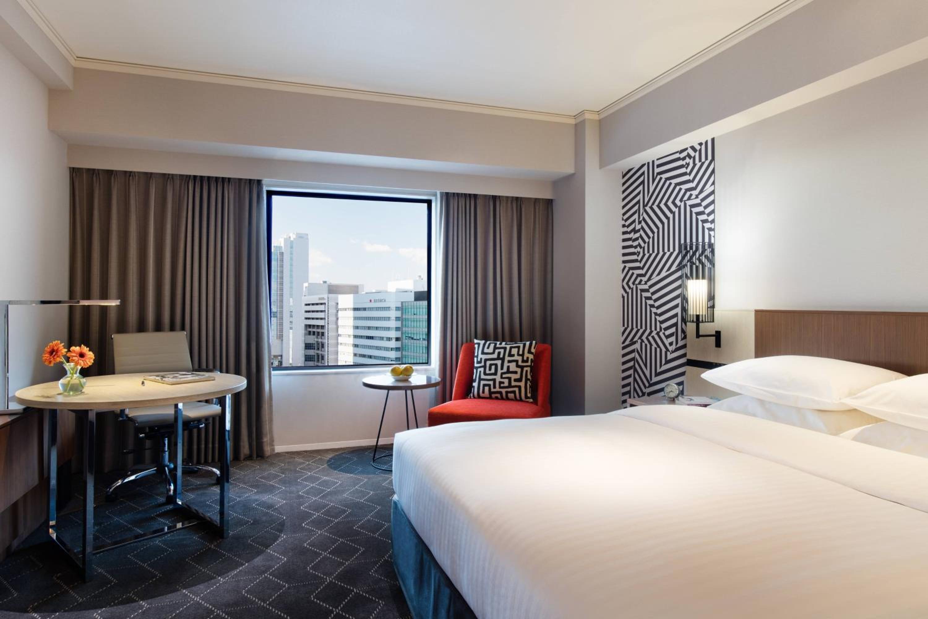 Room, King Bed, Executive Lounge Access, High Floor