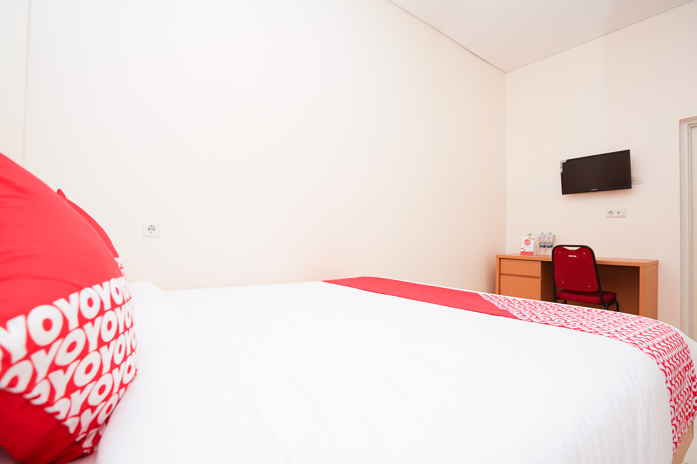 Indonesia, Double Bed