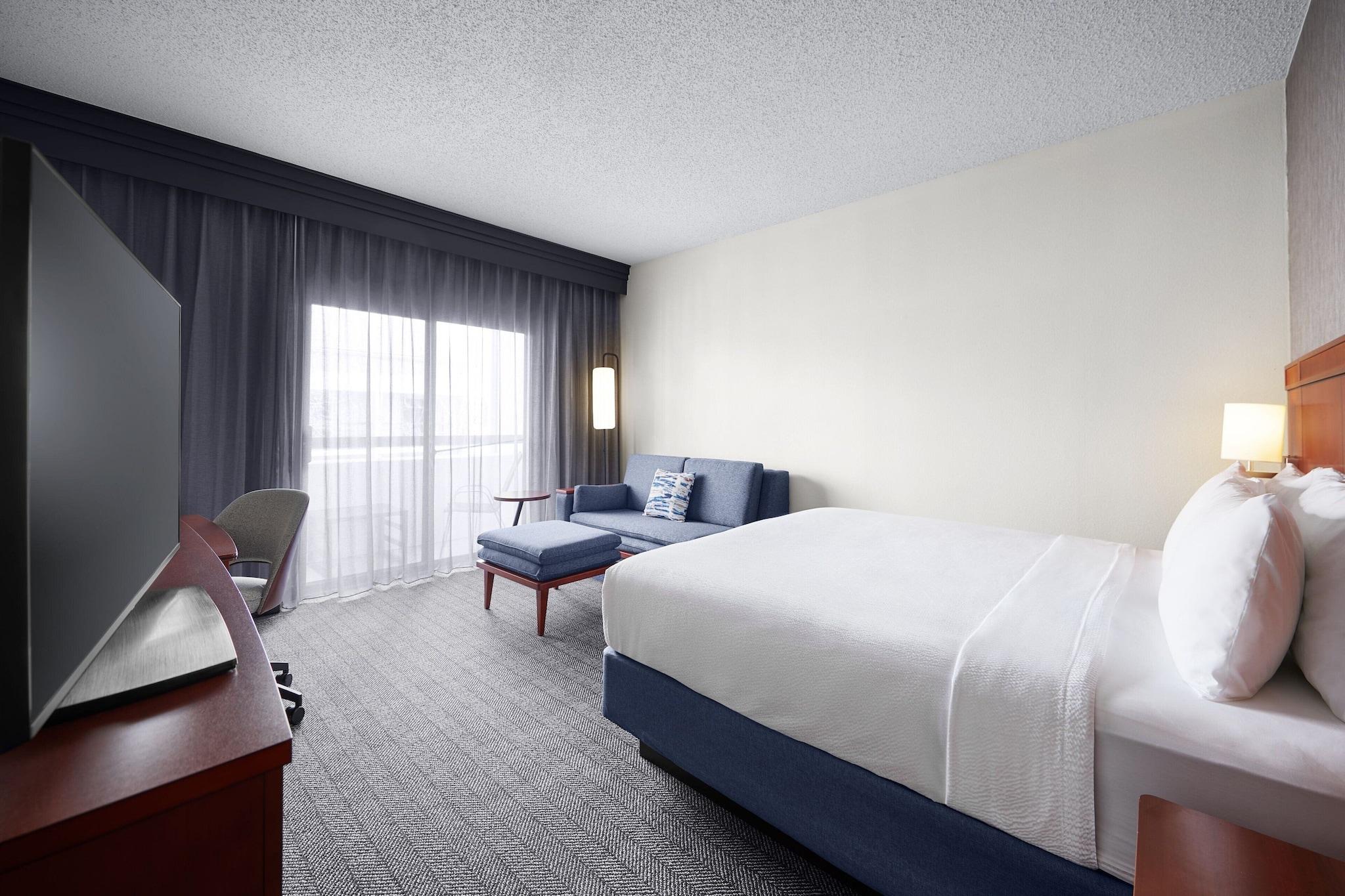 Room, King Bed