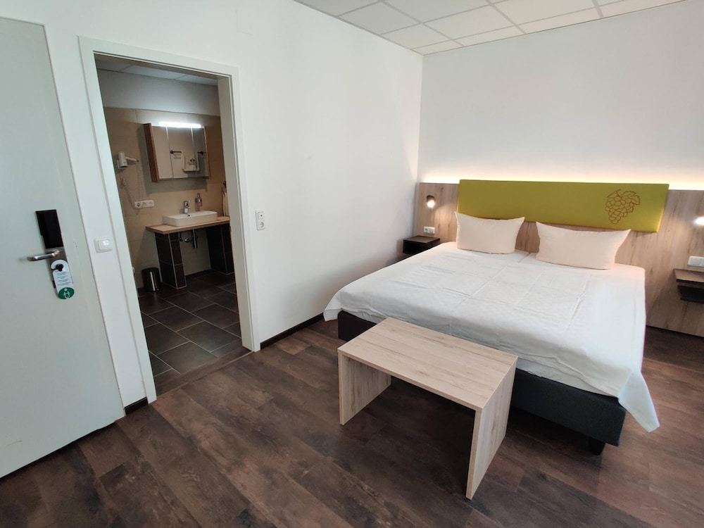 Hotel Goldene Traube 15/50