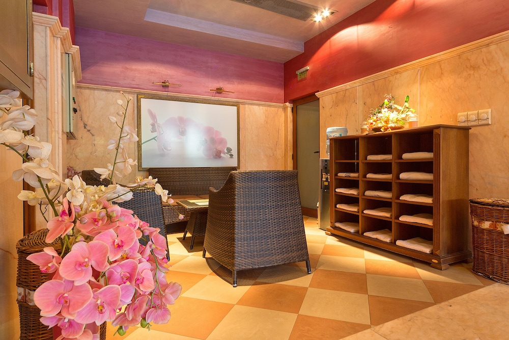 Hotel Club Central 27/49