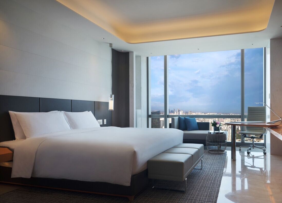 Luxury, King Bed, City View