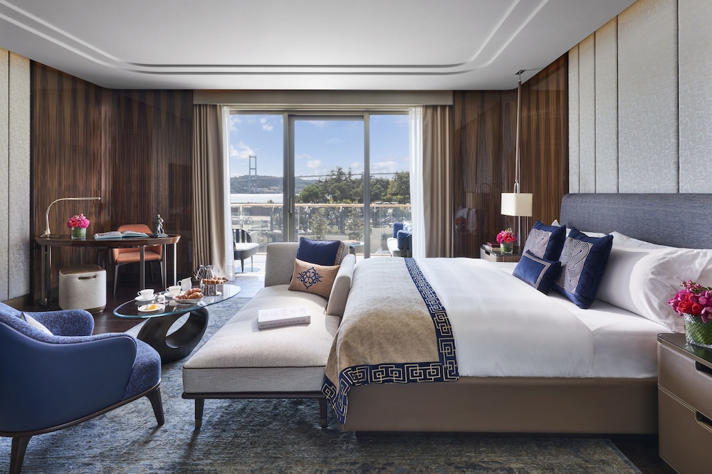 Mandarin Oriental Bosphorus, Istanbul 25/83