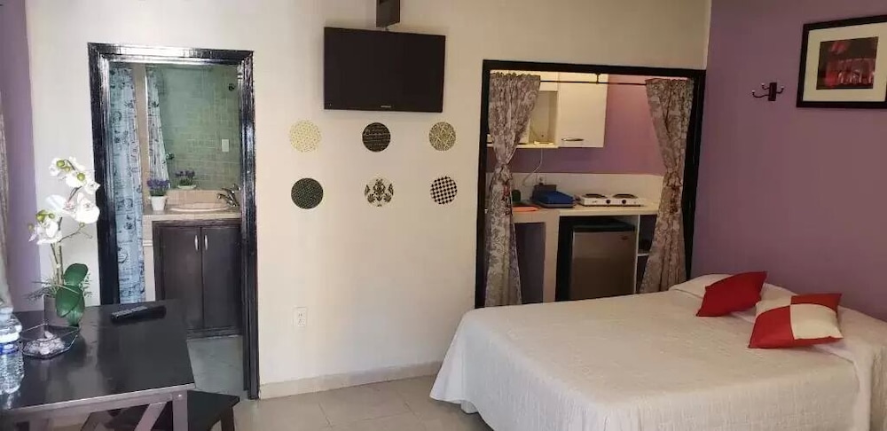 Satya Suites Hotel 14/50