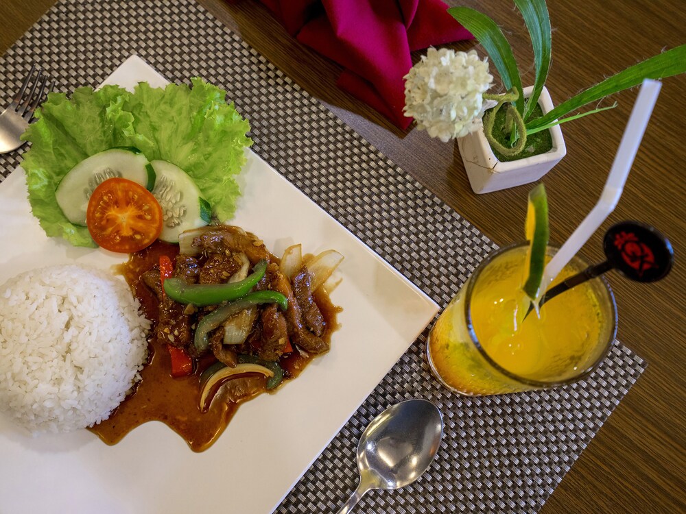 Hotel Grand Kartika 39/63