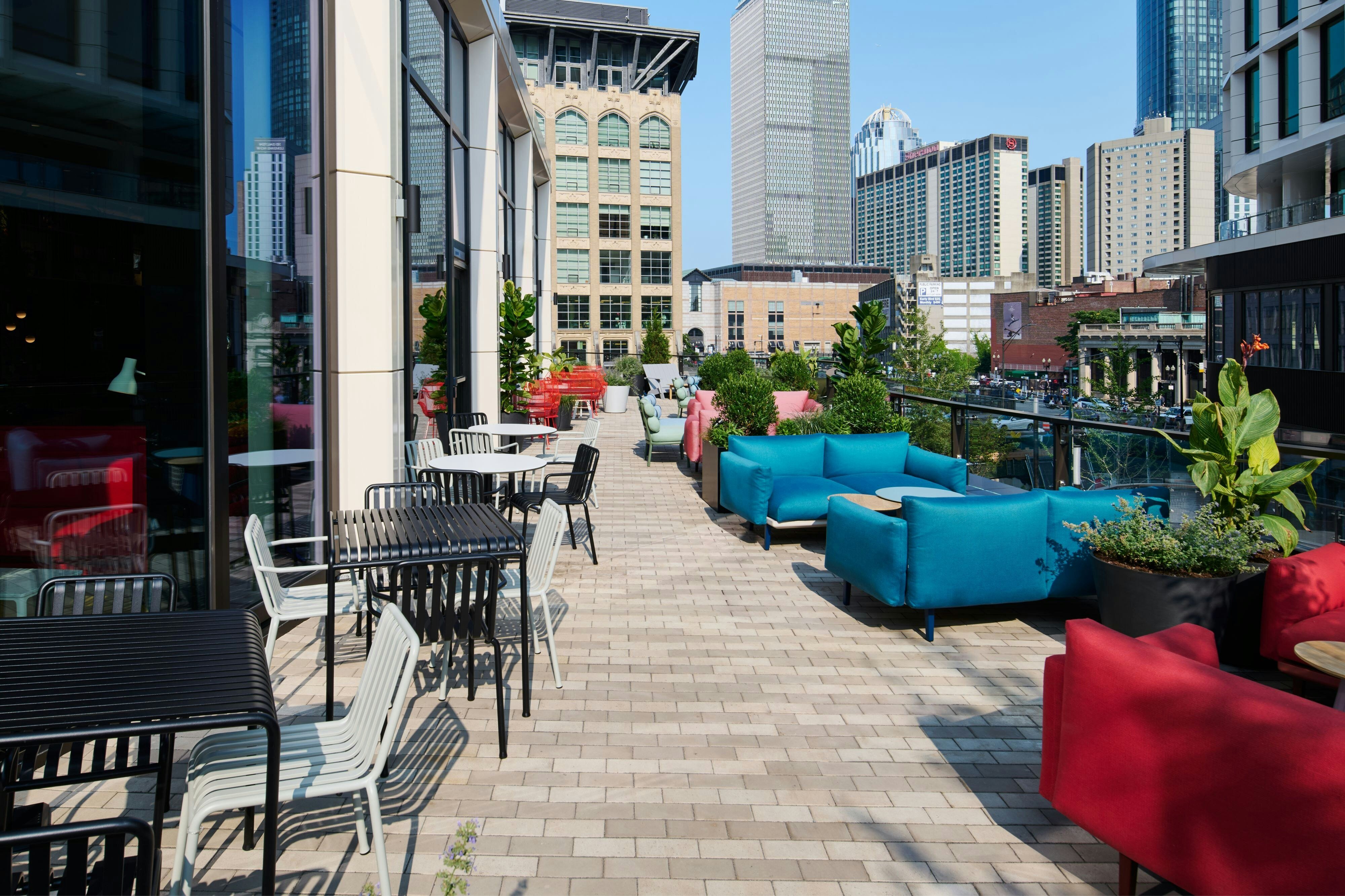 citizenM Boston Back Bay 18/31