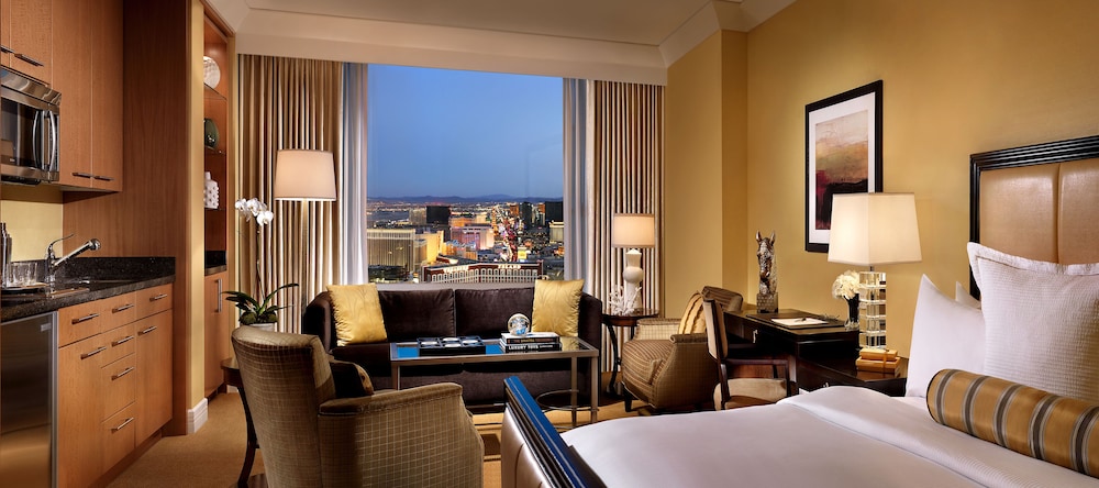 Trump International Hotel Las Vegas 26/83
