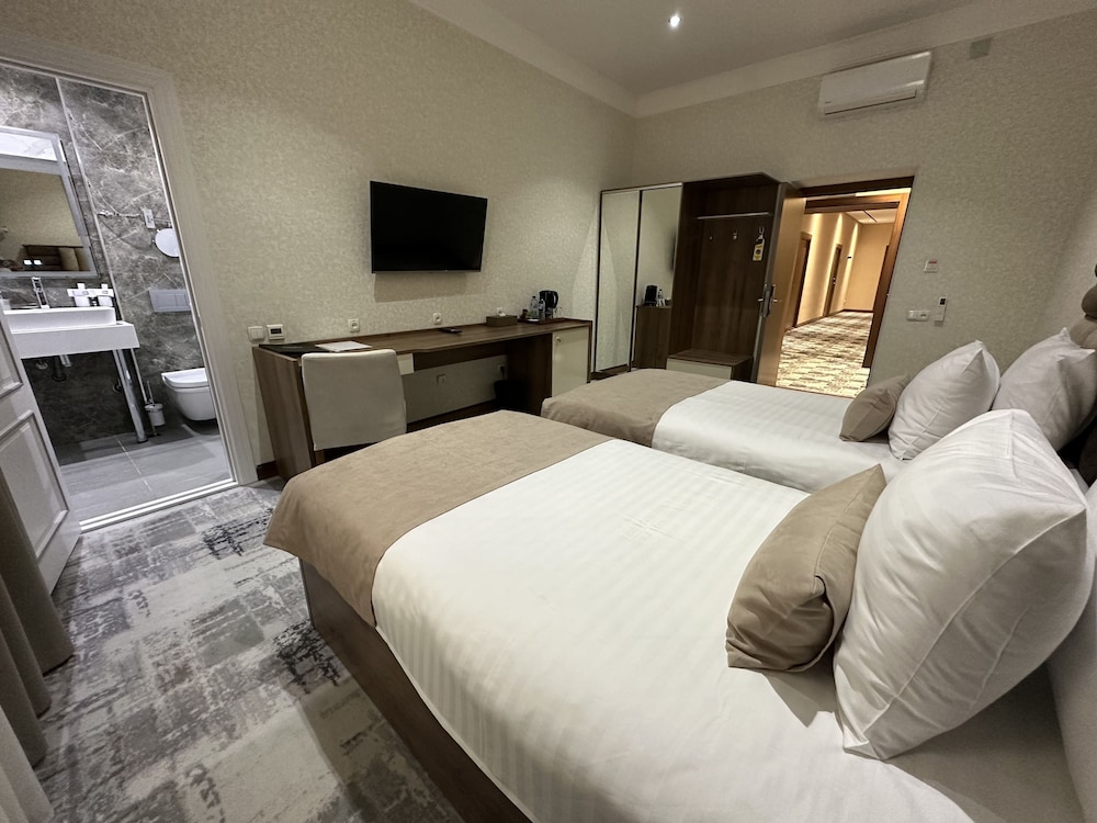STANDARD, TWIN BEDS