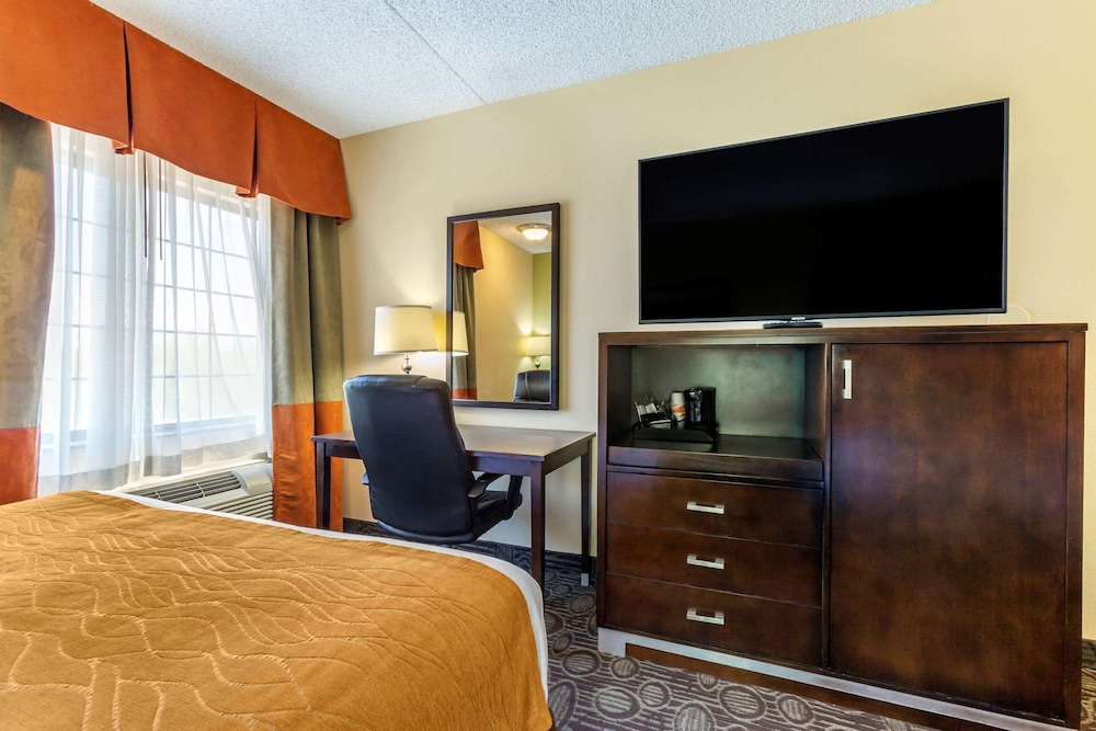 Comfort Inn Chandler Phoenix South I-10 23/52
