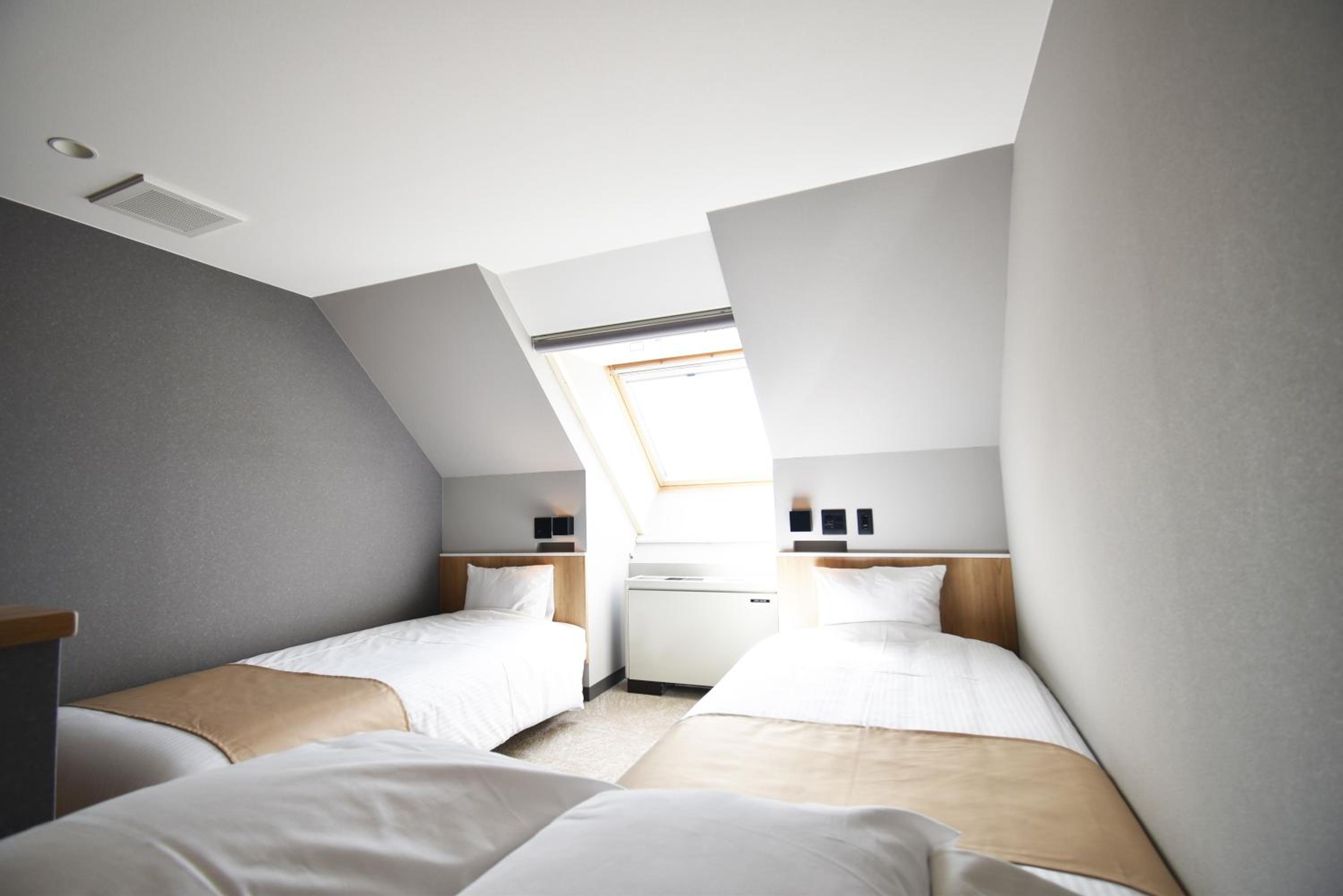 PREMIUM, FAMILY, TWIN BEDS