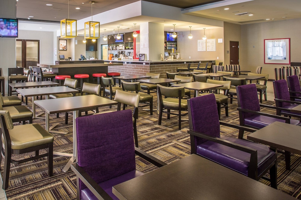 Courtyard By Marriott Culver City Los Angeles 40/46