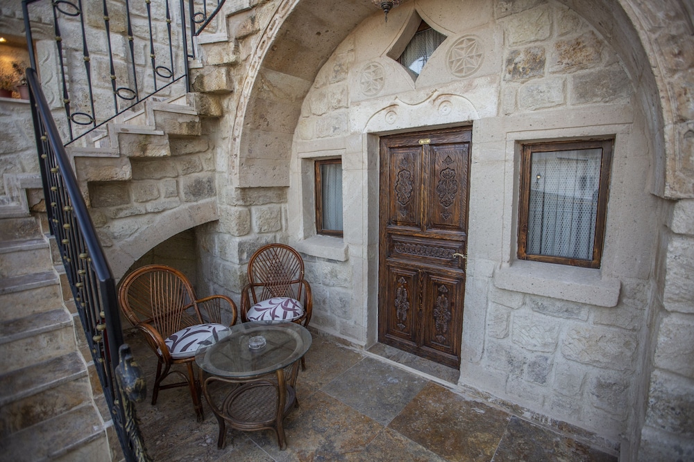 Royal Cave Hotel 28/58