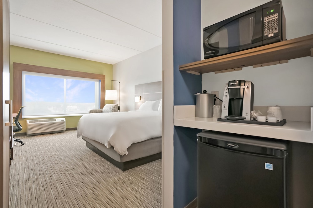 Holiday Inn Express Jacksonville South Bartram Prk 22/69