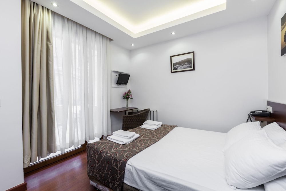 Buyukada Comfort Hotel 10/50