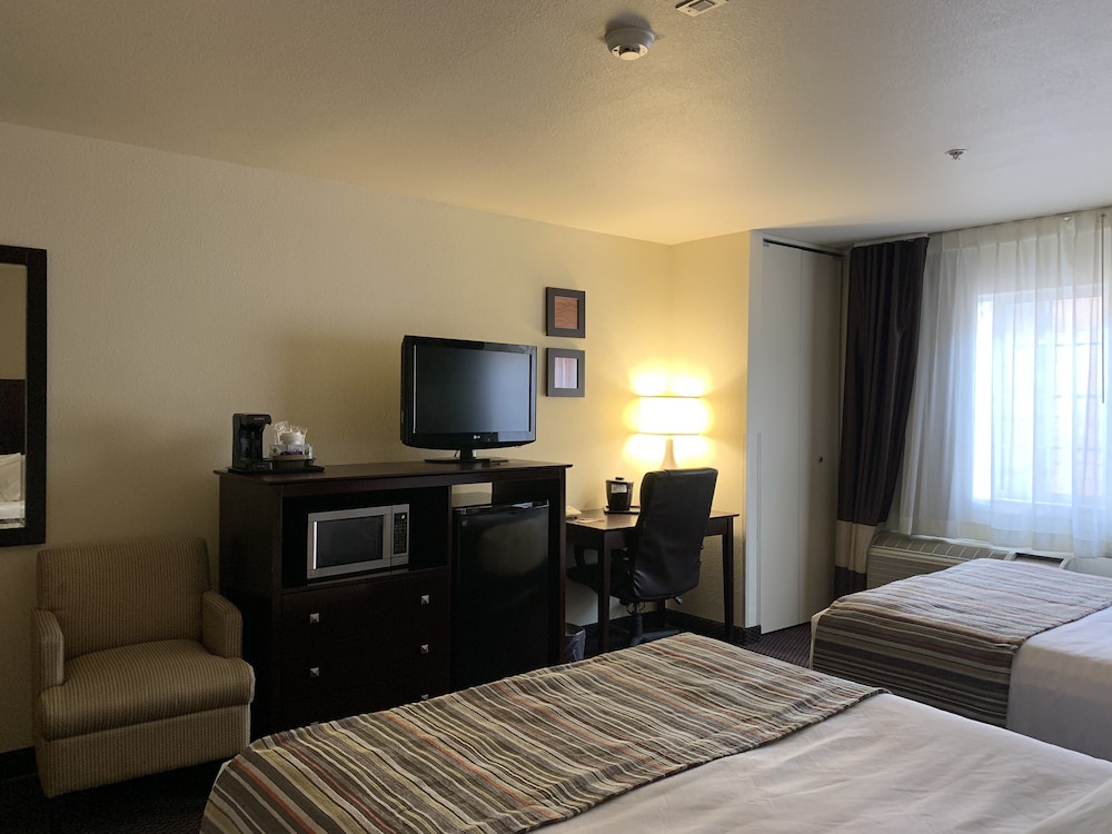 Country Inn & Suites by Radisson, Bend near Pilot Butte 19/50