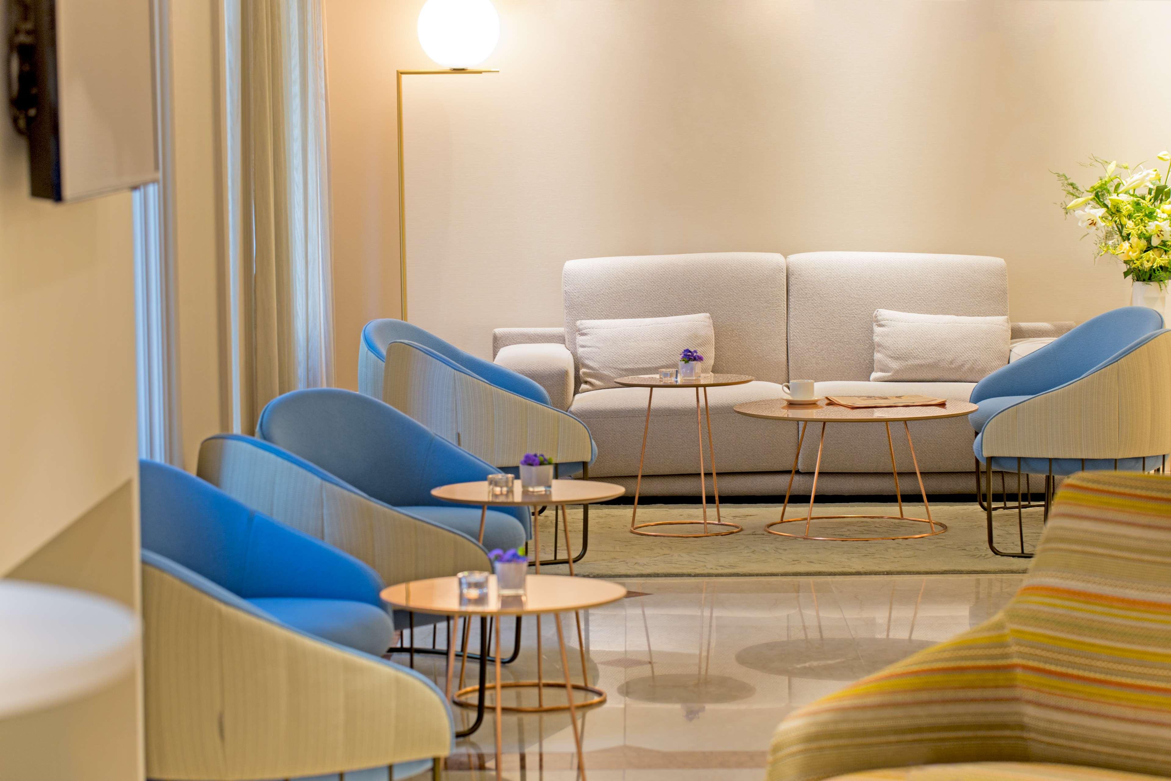 Hotel Geneva by Fassbind 24/32