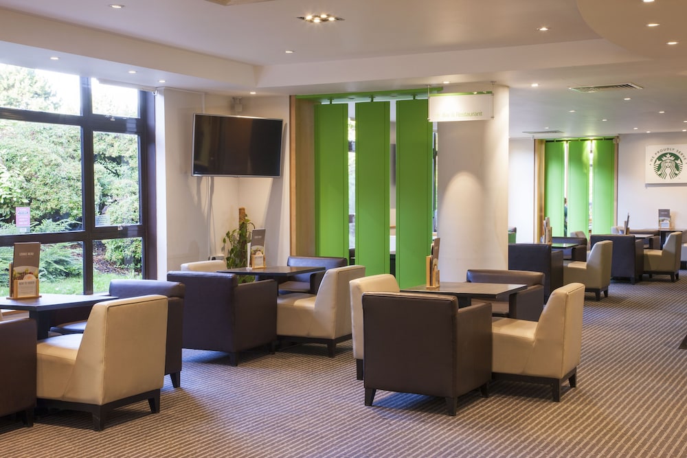 Holiday Inn Rochester Chatham an IHG Hotel 42/79